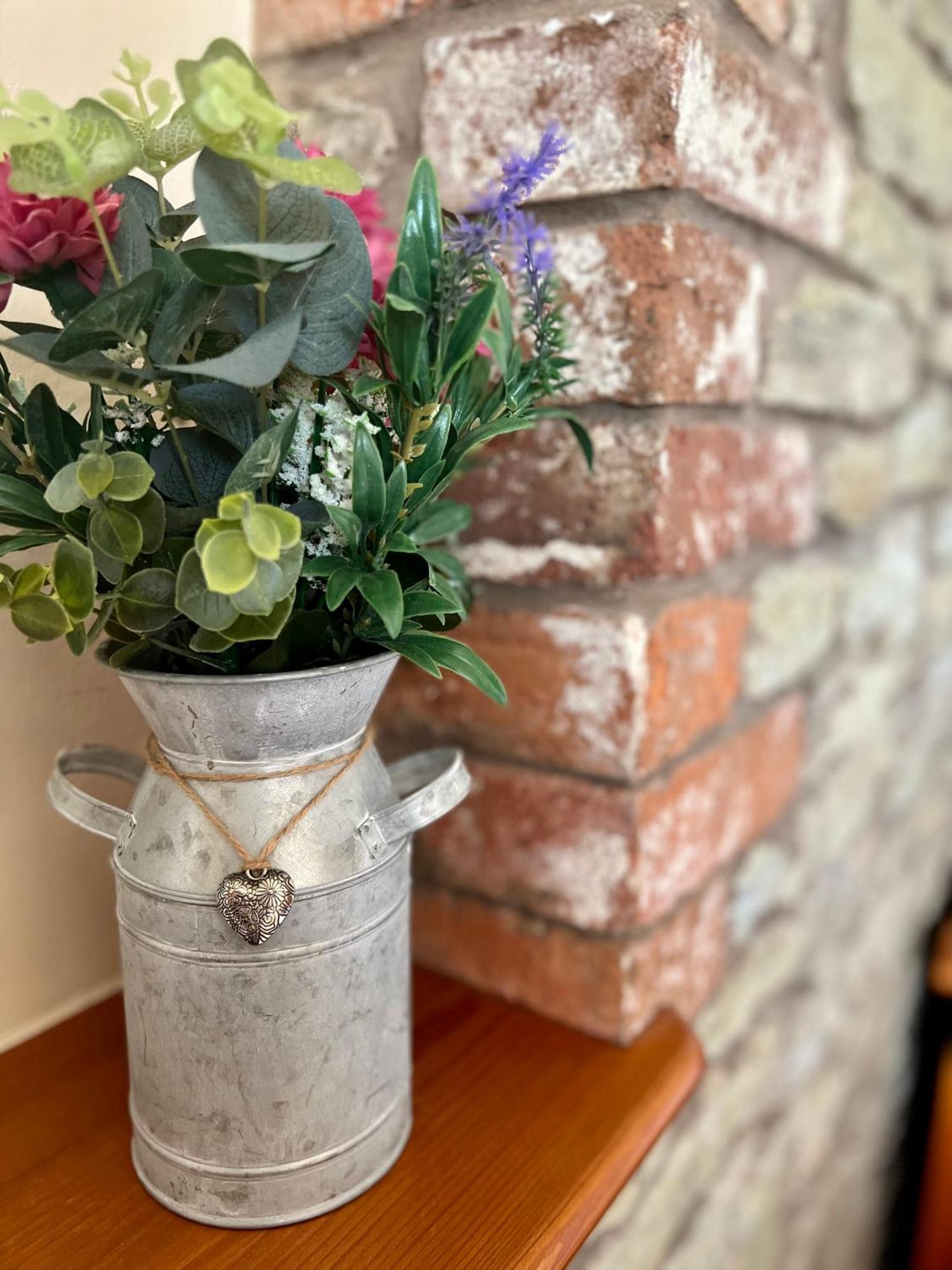 Frog Cottage, Ludlow - A Charming Townhouse For 4 Εξωτερικό φωτογραφία